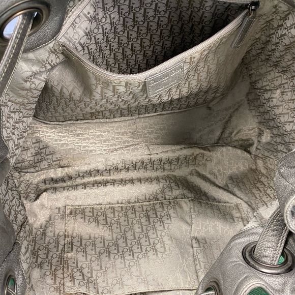 Dior Drawstring Can age Quilted leather bag - Picture 10 of 11